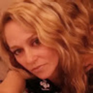 Meet your Posher, Zombiegirl